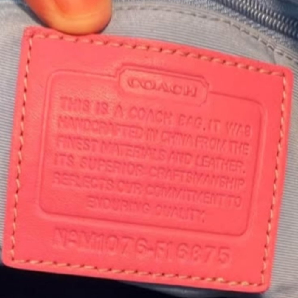 Coach Multicolor Signature Shoulder Bag - Picture 7 of 7